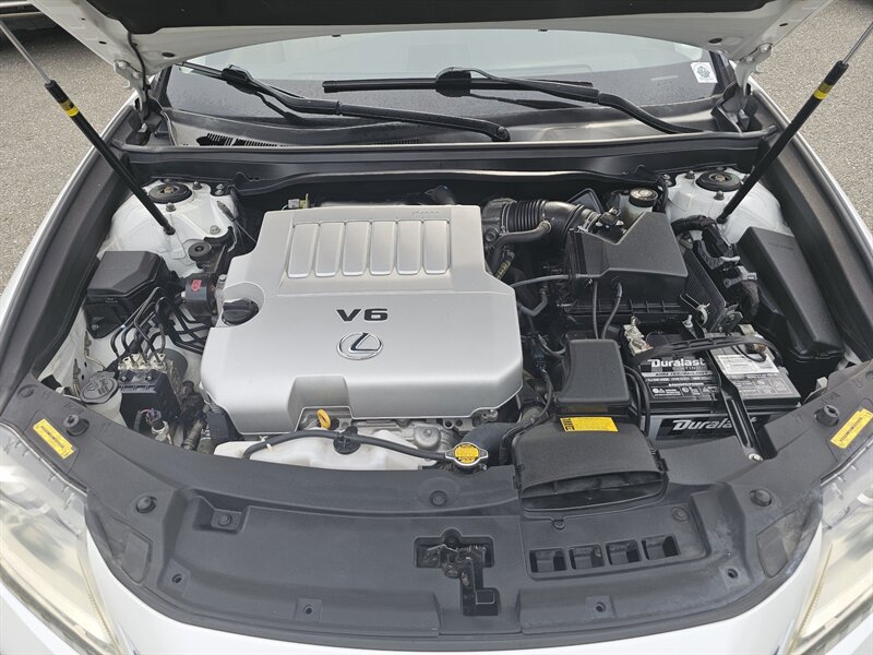 2013 Lexus ES 350 - Photo 13 - Everett, WA 98201