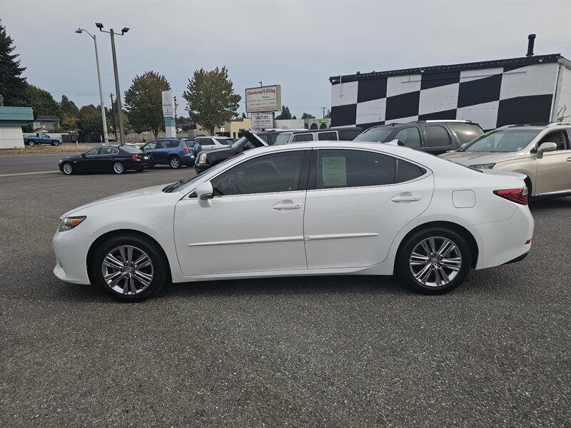 2013 Lexus ES 350 - Photo 7 - Everett, WA 98201