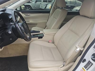 2013 Lexus ES 350 - Photo 4 - Everett, WA 98201