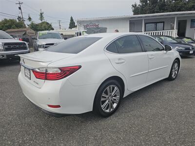 2013 Lexus ES 350 - Photo 10 - Everett, WA 98201
