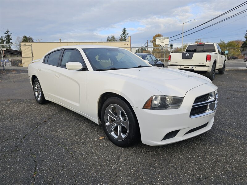 2012 Dodge Charger SE