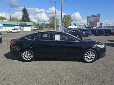 2017 Ford Fusion S   - Photo 11 - Everett, WA 98201
