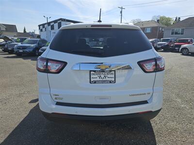 2016 Chevrolet Traverse LT   - Photo 10 - Everett, WA 98201