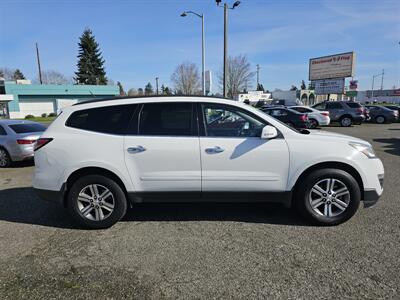 2016 Chevrolet Traverse LT   - Photo 12 - Everett, WA 98201