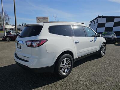 2016 Chevrolet Traverse LT   - Photo 11 - Everett, WA 98201