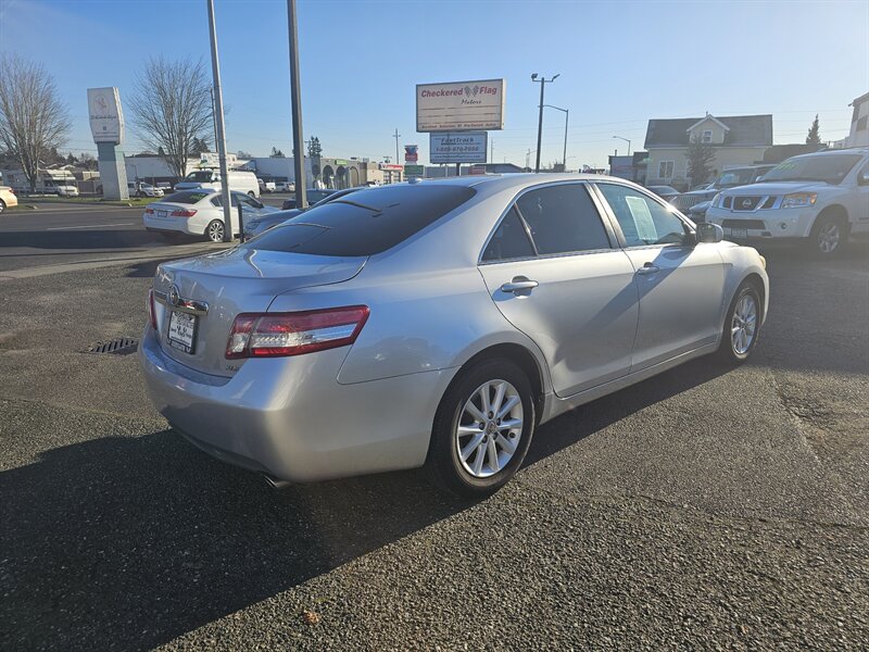 2010 Toyota Camry XLE - Photo 10 - Everett, WA 98201