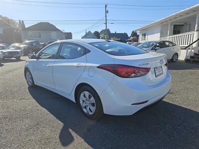 2016 Hyundai Elantra SE   - Photo 8 - Everett, WA 98201