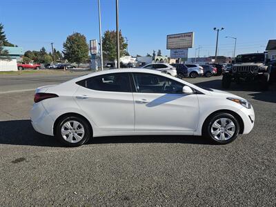 2016 Hyundai Elantra SE   - Photo 10 - Everett, WA 98201