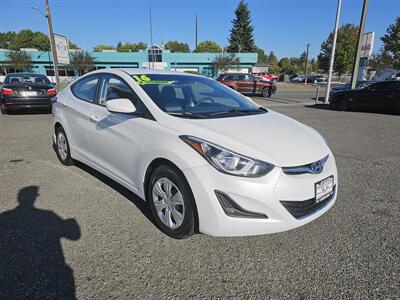 2016 Hyundai Elantra SE   - Photo 1 - Everett, WA 98201