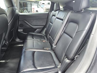 2024 Tesla Model Y Long Range - Photo 5 - Everett, WA 98201