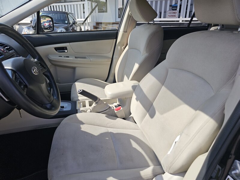 2013 Subaru XV Crosstrek 2.0i Premium - Photo 4 - Everett, WA 98201