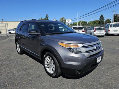 2013 Ford Explorer XLT   - Photo 1 - Everett, WA 98201