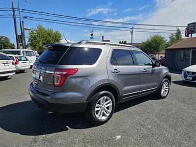 2013 Ford Explorer XLT   - Photo 11 - Everett, WA 98201