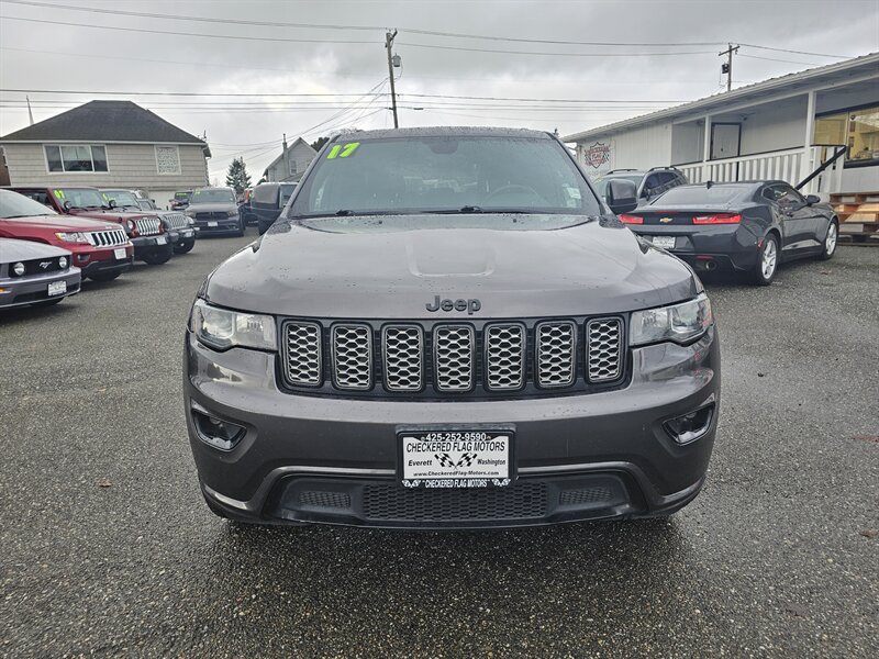 2017 Jeep Grand Cherokee Altitude - Photo 2 - Everett, WA 98201