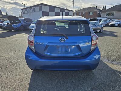 2013 Toyota Prius c Two   - Photo 9 - Everett, WA 98201