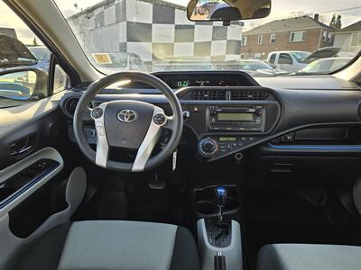 2013 Toyota Prius c Two   - Photo 6 - Everett, WA 98201