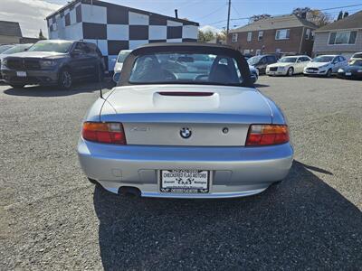 1998 BMW Z3 1.9   - Photo 7 - Everett, WA 98201