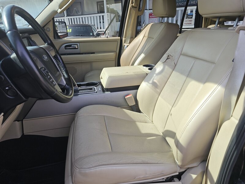 2016 Ford Expedition EL Limited - Photo 4 - Everett, WA 98201