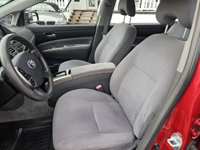 2007 Toyota Prius - Photo 4 - Everett, WA 98201