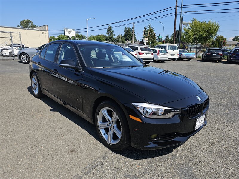 2013 BMW 3 Series 328i xDrive - Photo 1 - Everett, WA 98201