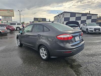 2016 Ford Fiesta SE   - Photo 8 - Everett, WA 98201
