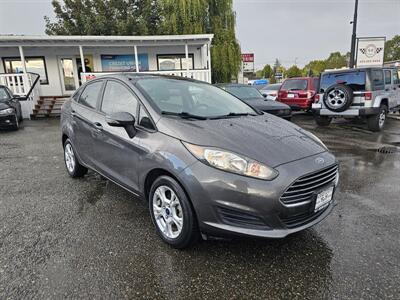 2016 Ford Fiesta SE   - Photo 1 - Everett, WA 98201