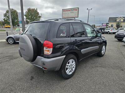 2002 Toyota RAV4   - Photo 9 - Everett, WA 98201