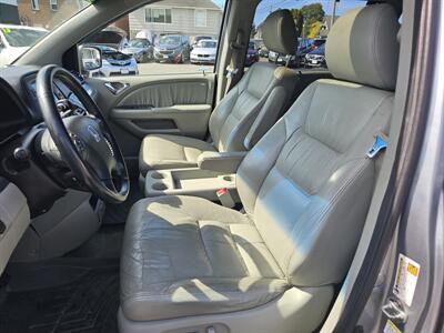 2008 Honda Odyssey Touring w/PAX   - Photo 4 - Everett, WA 98201