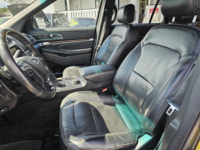 2016 Ford Explorer Limited - Photo 4 - Everett, WA 98201