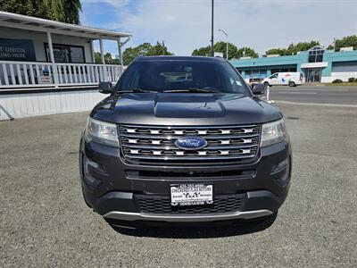 2016 Ford Explorer Limited - Photo 2 - Everett, WA 98201
