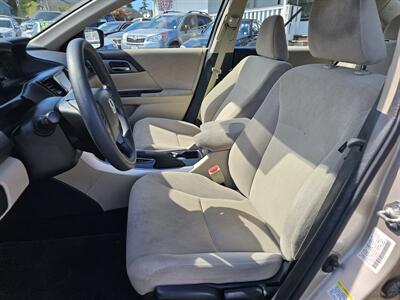 2013 Honda Accord LX   - Photo 4 - Everett, WA 98201