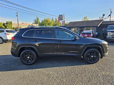 2016 Jeep Cherokee Latitude - Photo 11 - Everett, WA 98201