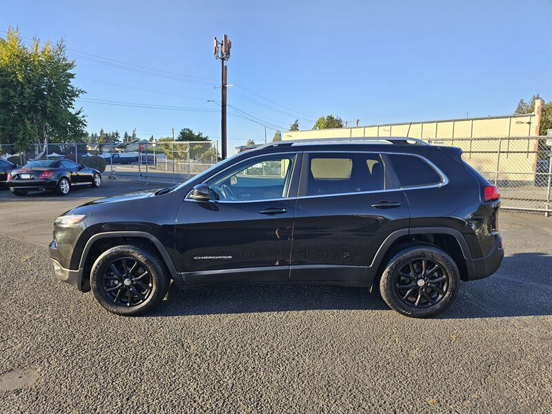 2016 Jeep Cherokee Latitude - Photo 7 - Everett, WA 98201