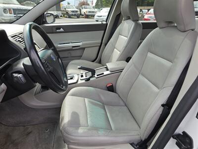 2010 Volvo V50 2.4i   - Photo 4 - Everett, WA 98201