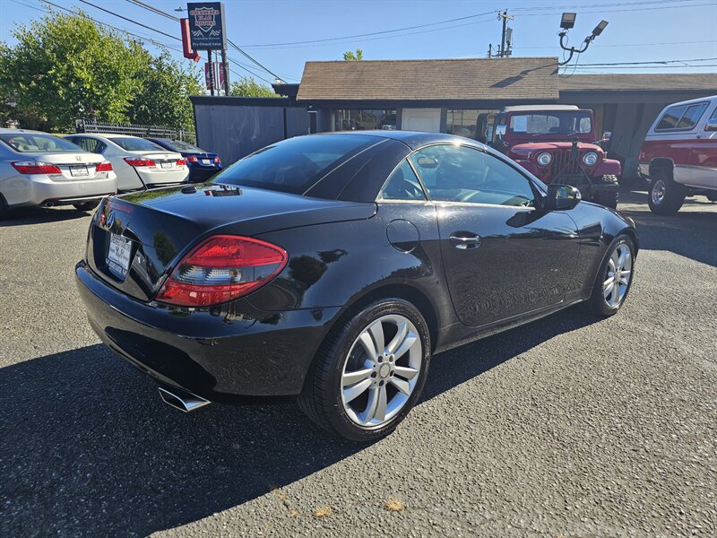 2010 Mercedes-Benz SLK SLK 300 - Photo 9 - Everett, WA 98201