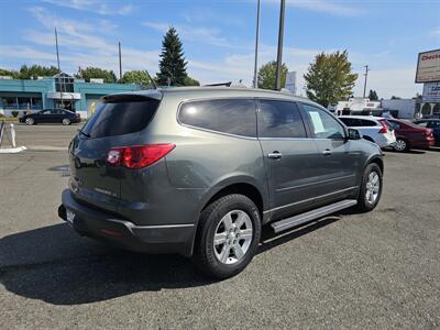 2011 Chevrolet Traverse LT   - Photo 11 - Everett, WA 98201