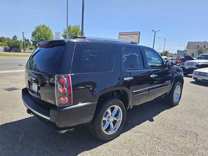 2007 GMC Yukon Denali - Photo 11 - Everett, WA 98201