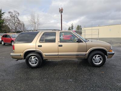 1999 Chevrolet Blazer   - Photo 11 - Everett, WA 98201