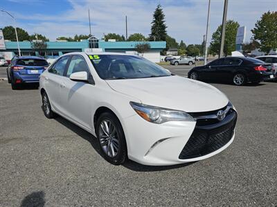 2015 Toyota Camry SE  