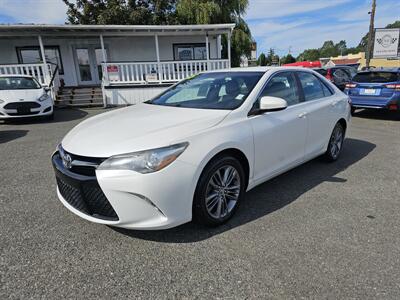 2015 Toyota Camry SE   - Photo 3 - Everett, WA 98201