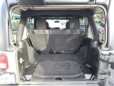 2016 Jeep Wrangler Unlimited Sahara   - Photo 12 - Everett, WA 98201