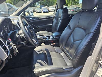 2016 Porsche Cayenne - Photo 4 - Everett, WA 98201