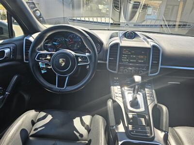 2016 Porsche Cayenne - Photo 6 - Everett, WA 98201