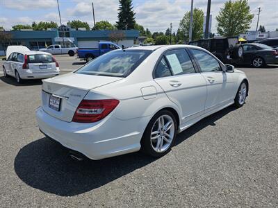 2012 Mercedes-Benz C 300 Sport 4MATIC   - Photo 10 - Everett, WA 98201