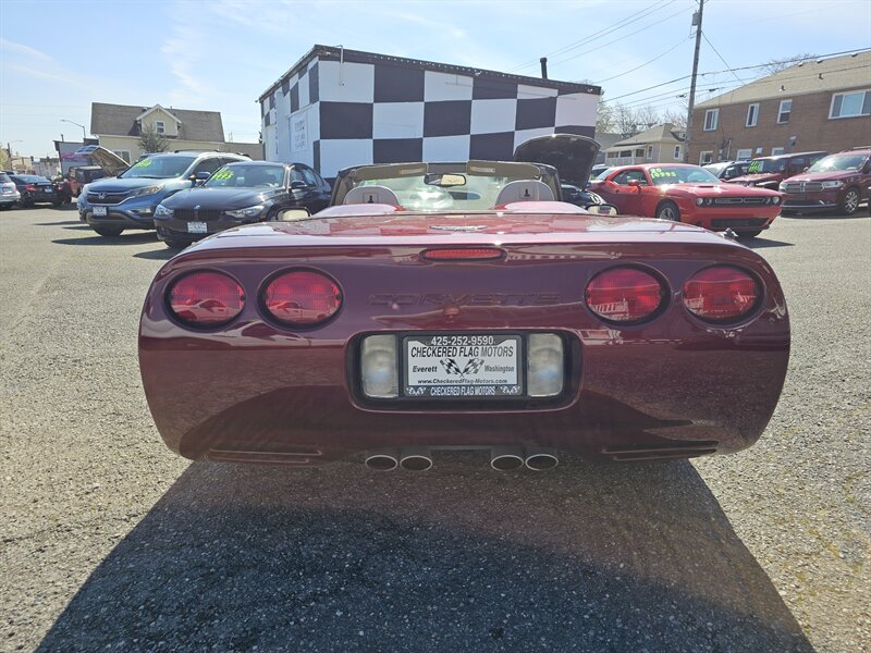 2003 Chevrolet Corvette - Photo 8 - Everett, WA 98201