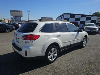 2013 Subaru Outback 2.5i Premium - Photo 10 - Everett, WA 98201