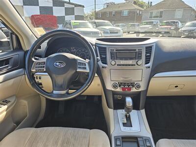 2013 Subaru Outback 2.5i Premium - Photo 6 - Everett, WA 98201