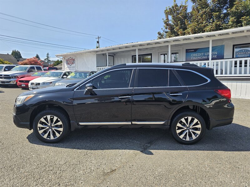2017 Subaru Outback 3.6R Touring - Photo 7 - Everett, WA 98201