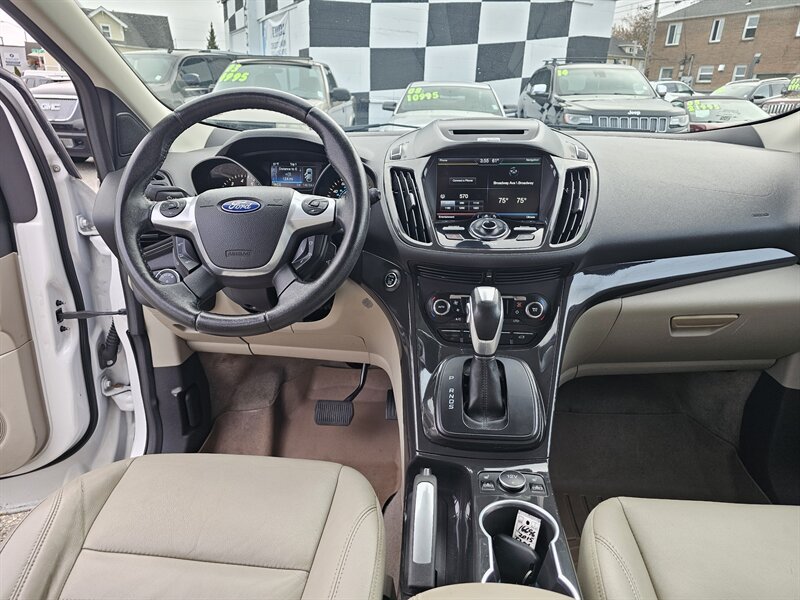 2014 Ford Escape Titanium - Photo 6 - Everett, WA 98201