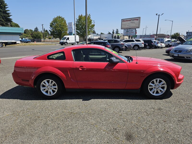 2008 Ford Mustang V6 Deluxe - Photo 11 - Everett, WA 98201